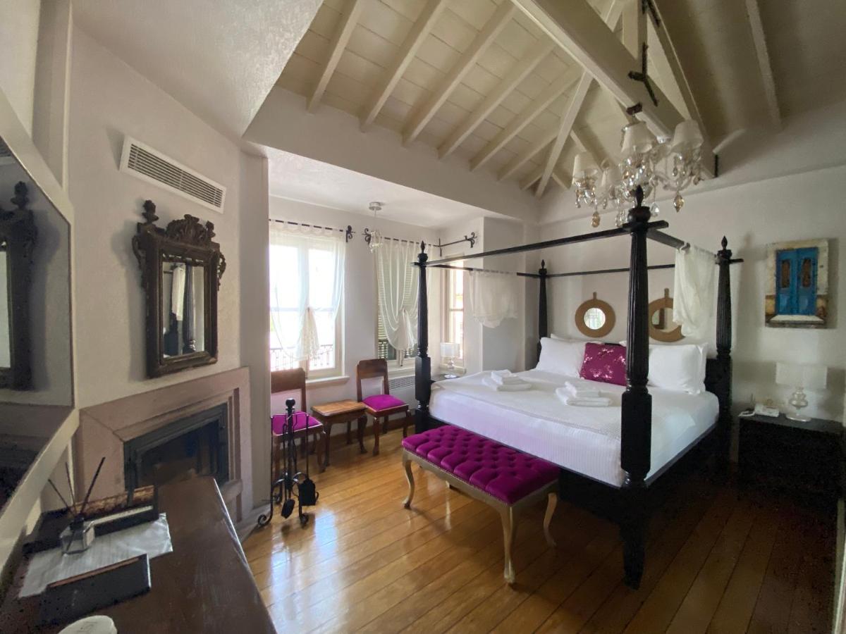 Nisi Hotel (Adults Only) Айвалык Экстерьер фото