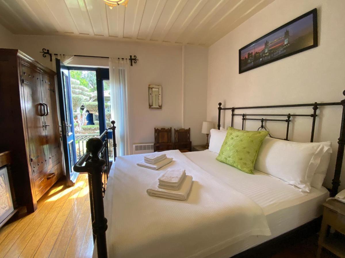 Nisi Hotel (Adults Only) Айвалык Экстерьер фото
